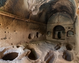 Gümüşler Manastırı 4